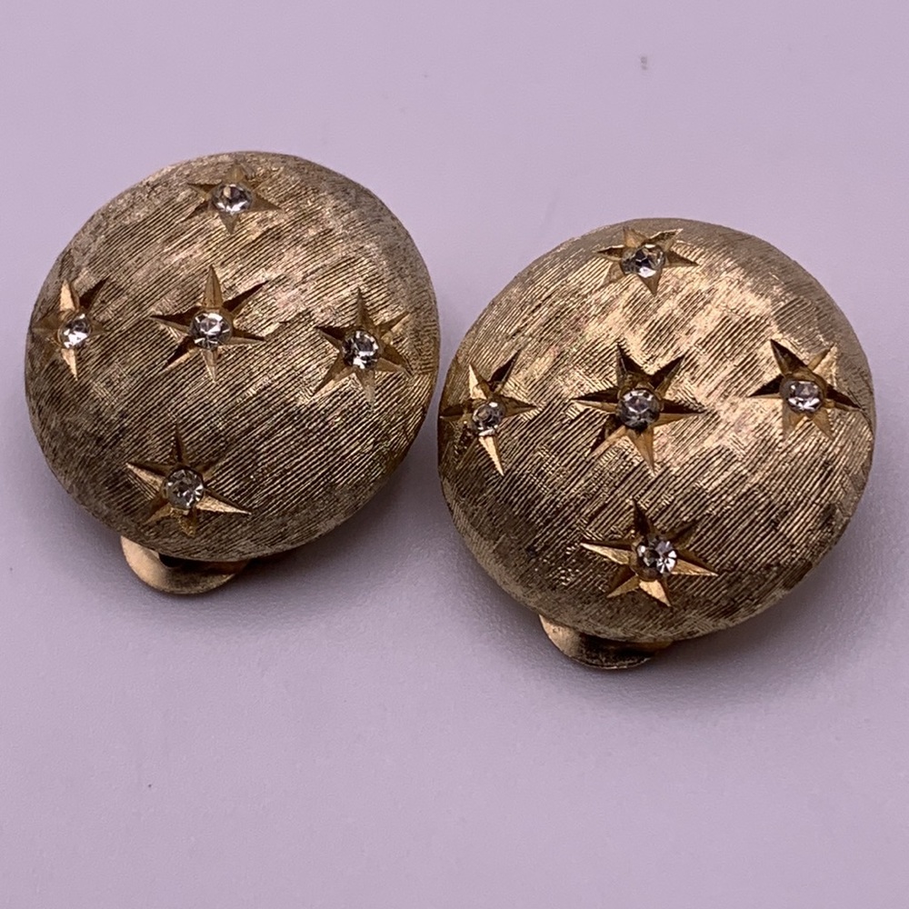 Ledo Brushed Gold w/Sparkling Stars Clip on Earrings. VTG